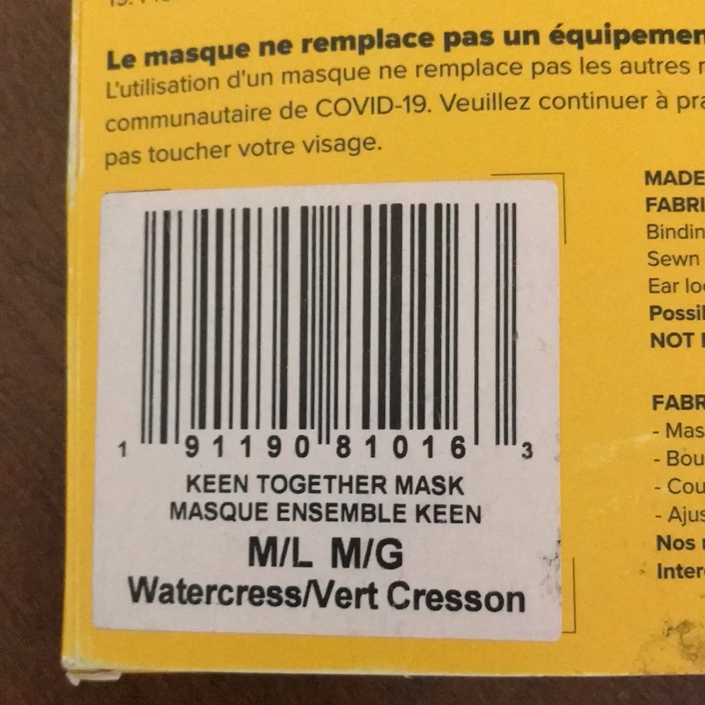 Keen NEW in Package 2 M/L Watercress Green Pair of Washable Reusable Face Masks
